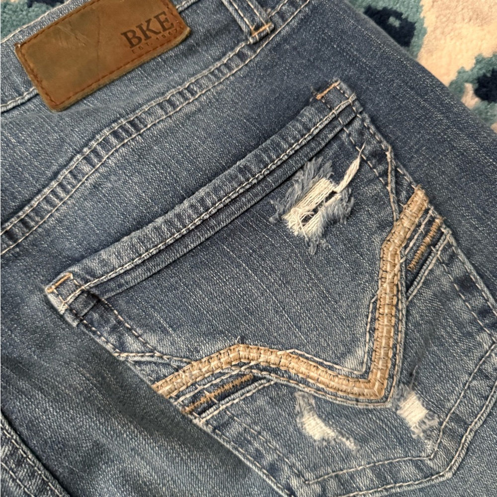 BKE Men’s Blue Distressed Jeans